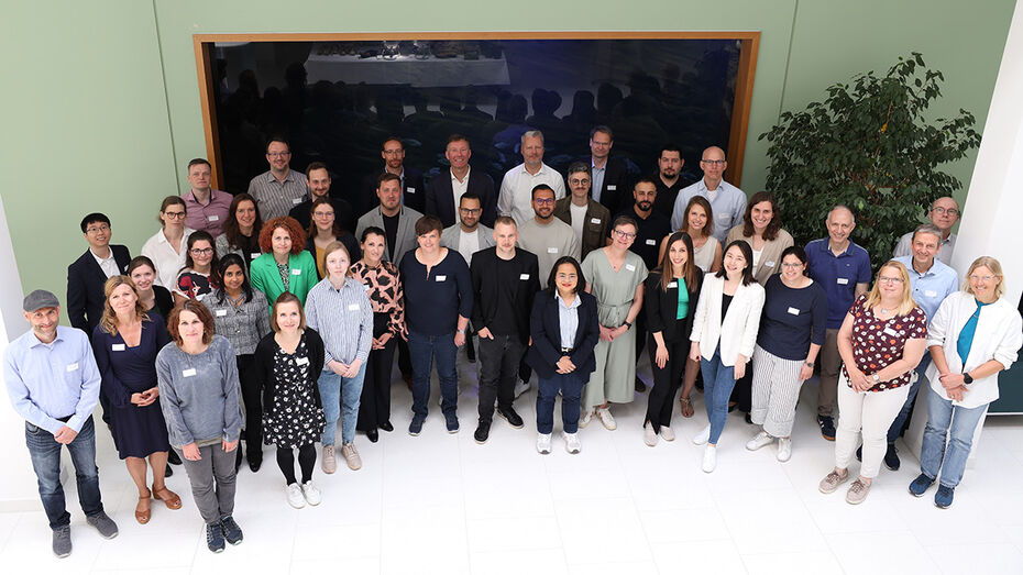 Ein Gruppenbild der Teilnehmenden der Regulatory Affairs UPDATE 2023Foto: Prof. Dr. Spitzenberger