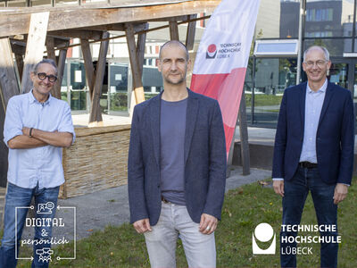 Das neu gewählte Dekanat im FB Bau: v.l.: Prof. Heiner Lippe, Prof. Stephan Wehrig und Prof. Holger Lorenzl. Foto: TH Lübeck