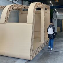 Bild zeigt zusammengesetzte 3d gedruckte Lehmbauteile