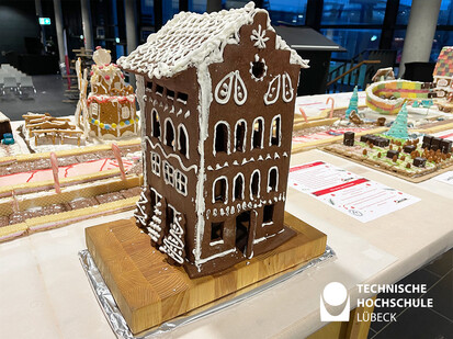Lebkuchenhaus Hochhaus Ein hohes Lebkuchenhaus