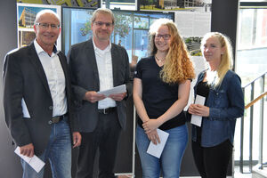 Ein Sonderpreis ging an das Team Sarah Deborah Platt und Marie Helga Ingeborg Wötzel. Foto: TH Lübeck