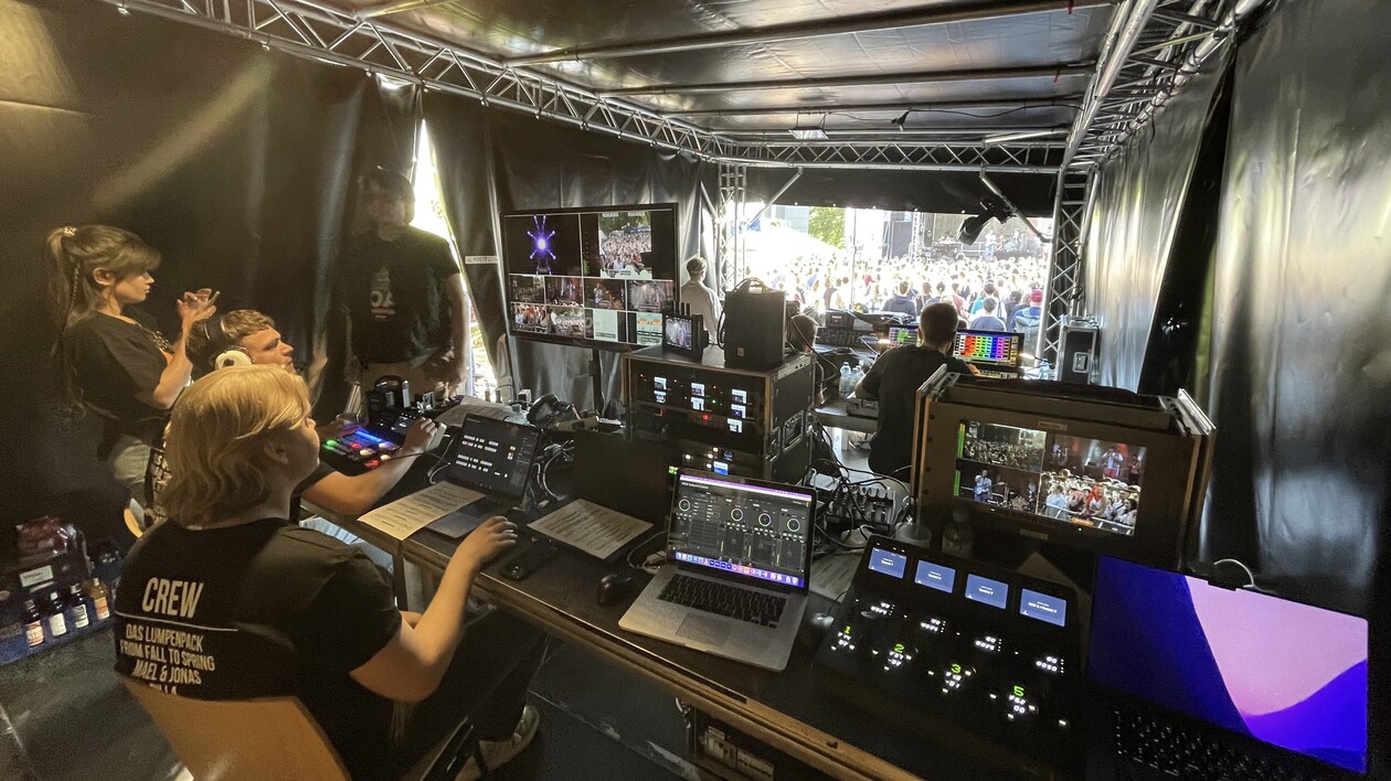 Technikzelt beim Caol