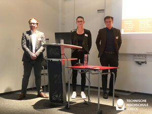 Das Team der TH Lübeck erstmals dabei, v.l.: Malte Myrau, Annika Uven und Anton Brodmann. Foto: H. Lippe/TH Lübeck