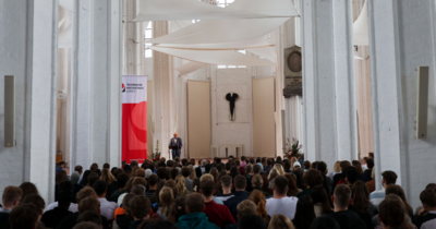 Die St. Petri Kirche von innen.