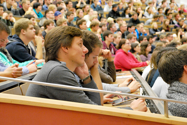 Ein Studium an der Fachhochschule beginnen und an der Technischen Hochschule beenden. Foto: TH Lübeck